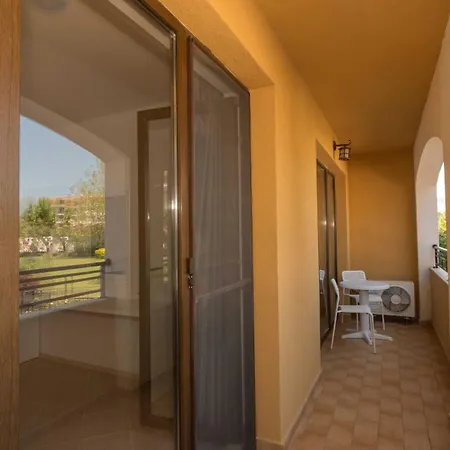 Lägenhet Apartreginacarevo